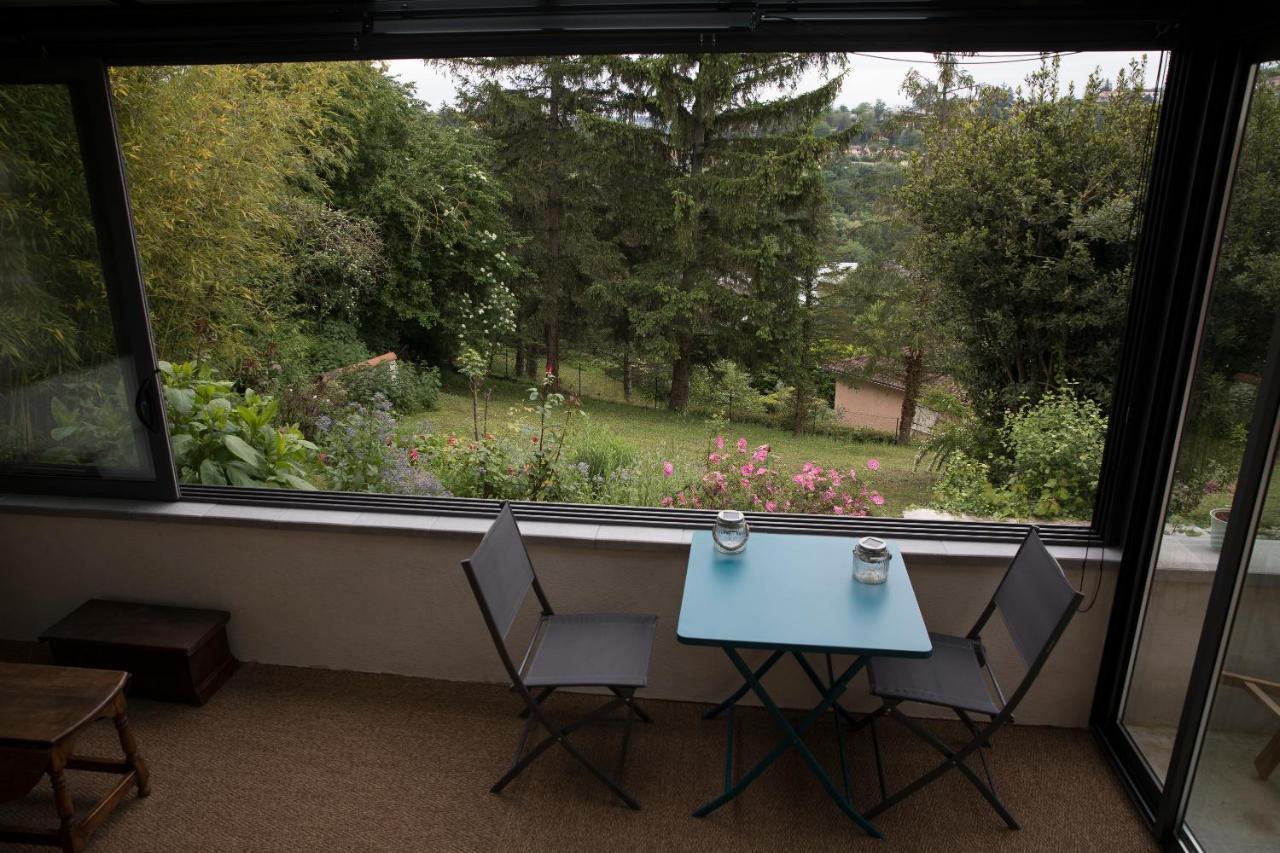 Agreable Logement Independant Avec Veranda Vienne  Dış mekan fotoğraf